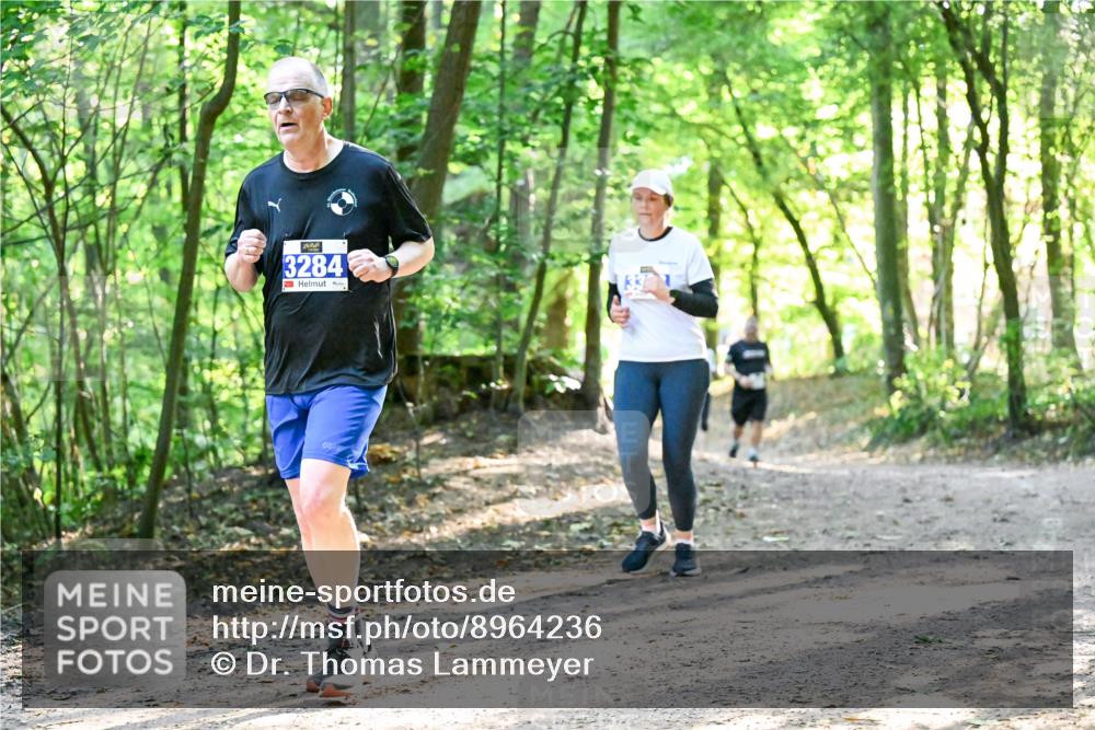 28.09.2025 - 33. Volkslauf durch das schöne Alstertal Dr. Thomas Lammeyer http://msf.ph/oto/8964236 28.09.2025 11:19:39 Laufen 2, 3284 meine-sportfotos.de