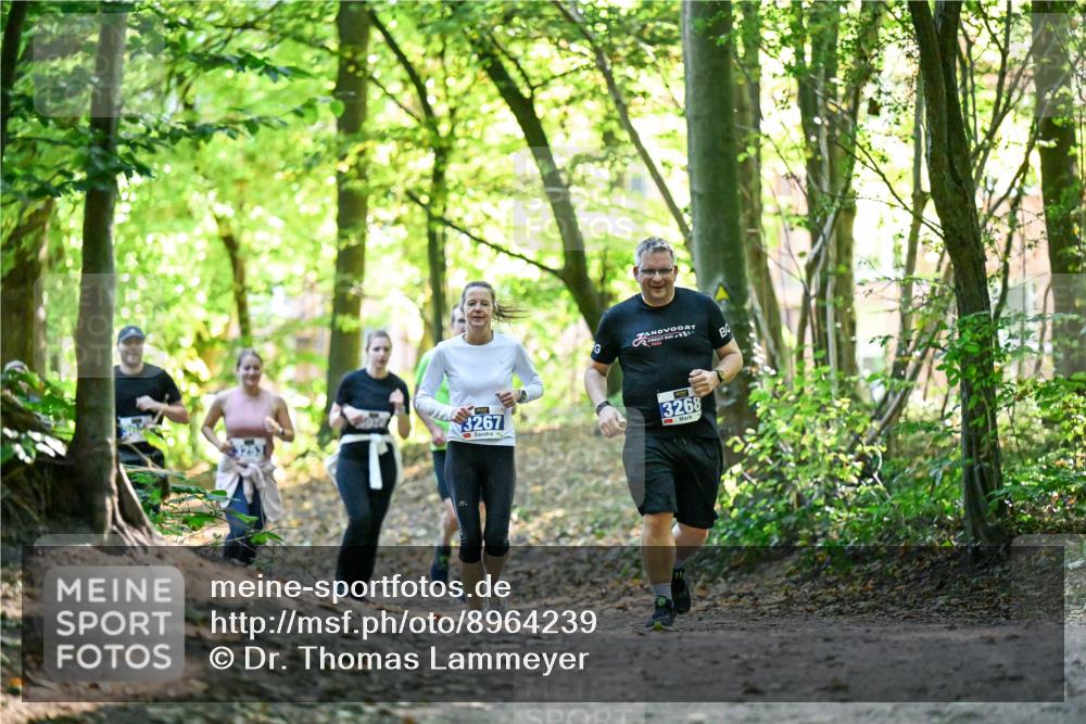 28.09.2025 - 33. Volkslauf durch das schöne Alstertal Dr. Thomas Lammeyer http://msf.ph/oto/8964239 28.09.2025 11:19:41 Laufen 3267, 2023, 3268 meine-sportfotos.de