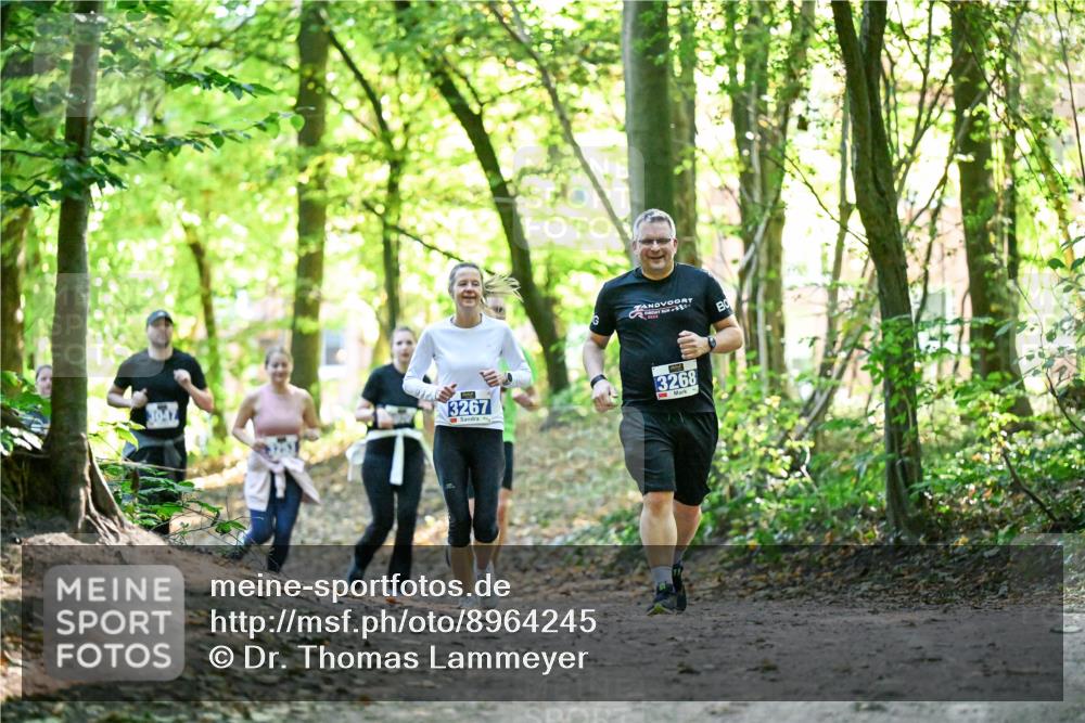 28.09.2025 - 33. Volkslauf durch das schöne Alstertal Dr. Thomas Lammeyer http://msf.ph/oto/8964245 28.09.2025 11:19:42 Laufen 4, 3267, 3268 meine-sportfotos.de