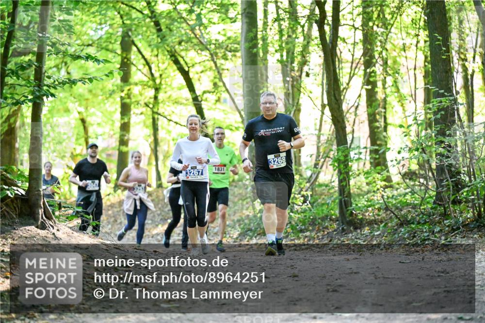 28.09.2025 - 33. Volkslauf durch das schöne Alstertal Dr. Thomas Lammeyer http://msf.ph/oto/8964251 28.09.2025 11:19:43 Laufen 3267, 3047, 1831, 3268 meine-sportfotos.de