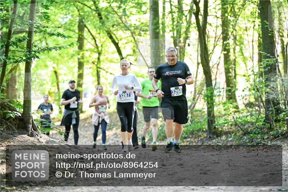 28.09.2025 - 33. Volkslauf durch das schöne Alstertal Dr. Thomas Lammeyer http://msf.ph/oto/8964254 28.09.2025 11:19:43 Laufen 3267, 1831, 3268 meine-sportfotos.de