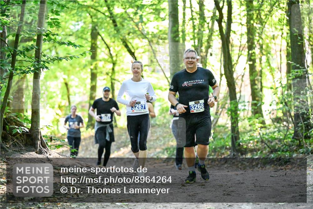 28.09.2025 - 33. Volkslauf durch das schöne Alstertal Dr. Thomas Lammeyer http://msf.ph/oto/8964264 28.09.2025 11:19:44 Laufen 3267, 2023, 3268 meine-sportfotos.de