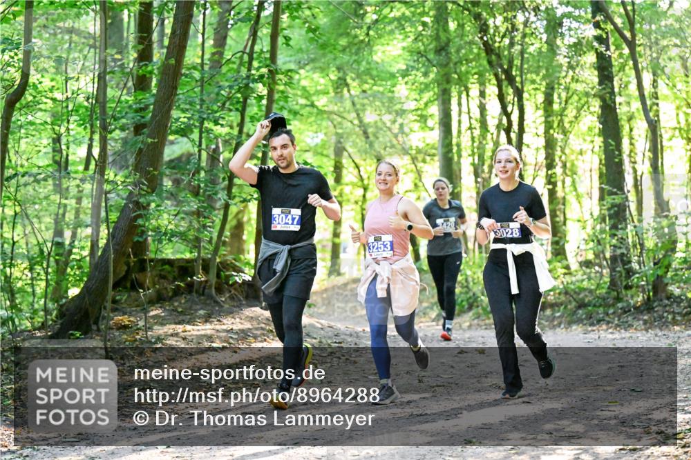 28.09.2025 - 33. Volkslauf durch das schöne Alstertal Dr. Thomas Lammeyer http://msf.ph/oto/8964288 28.09.2025 11:19:50 Laufen 3047, 3253, 3028 meine-sportfotos.de
