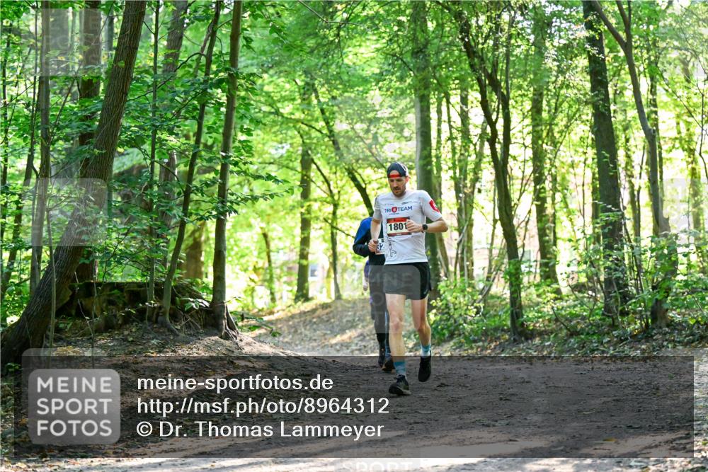 28.09.2025 - 33. Volkslauf durch das schöne Alstertal Dr. Thomas Lammeyer http://msf.ph/oto/8964312 28.09.2025 11:20:15 Laufen 1801 meine-sportfotos.de