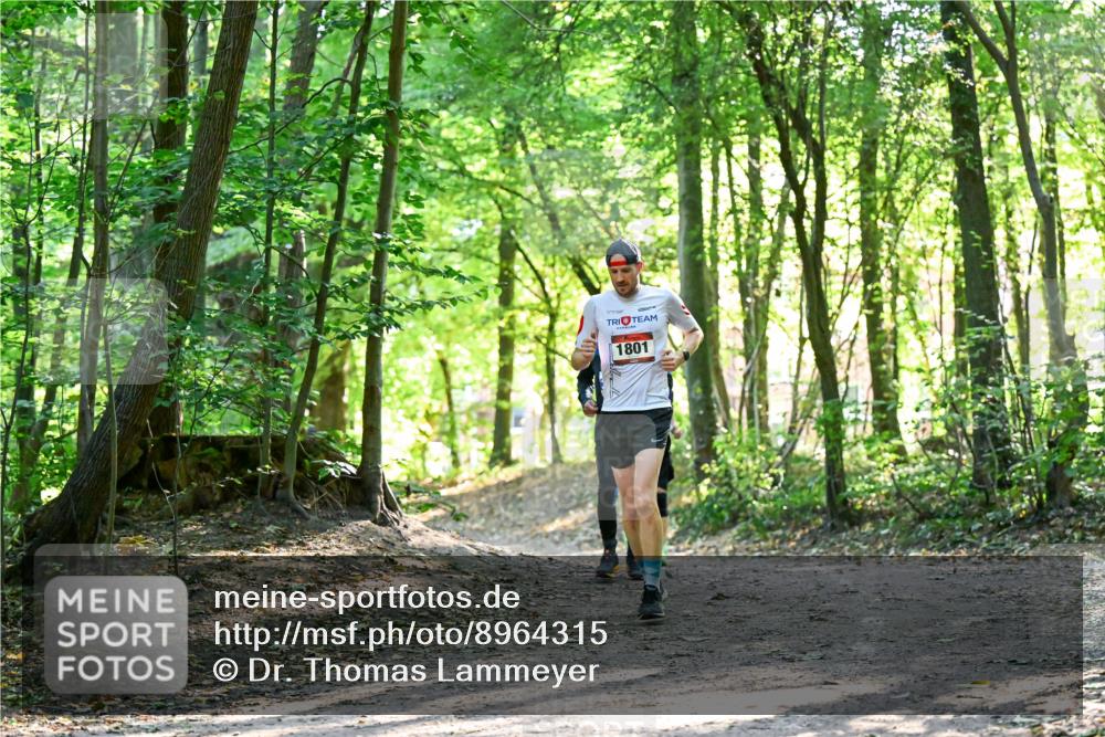 28.09.2025 - 33. Volkslauf durch das schöne Alstertal Dr. Thomas Lammeyer http://msf.ph/oto/8964315 28.09.2025 11:20:15 Laufen 1801 meine-sportfotos.de