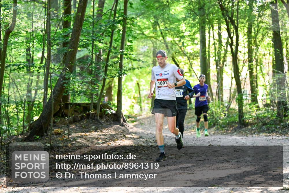 28.09.2025 - 33. Volkslauf durch das schöne Alstertal Dr. Thomas Lammeyer http://msf.ph/oto/8964319 28.09.2025 11:20:16 Laufen 1801, 281, 1629 meine-sportfotos.de