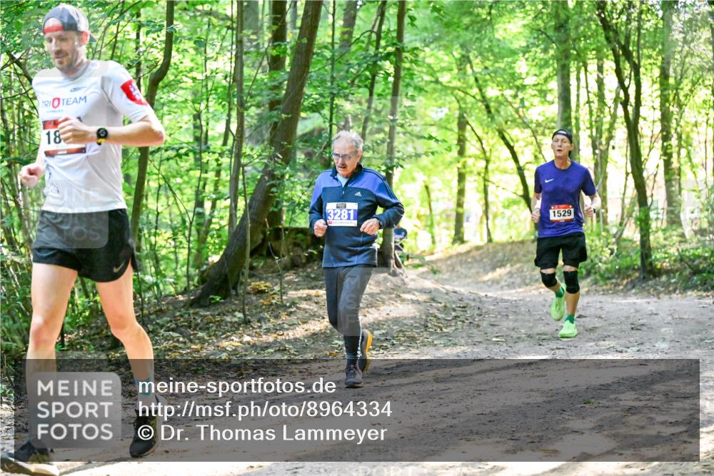 28.09.2025 - 33. Volkslauf durch das schöne Alstertal Dr. Thomas Lammeyer http://msf.ph/oto/8964334 28.09.2025 11:20:18 Laufen 18, 3281, 1529 meine-sportfotos.de
