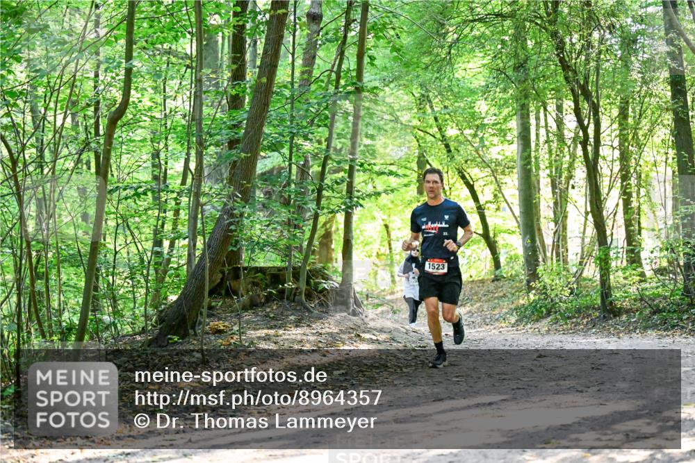 28.09.2025 - 33. Volkslauf durch das schöne Alstertal Dr. Thomas Lammeyer http://msf.ph/oto/8964357 28.09.2025 11:20:23 Laufen 1523 meine-sportfotos.de