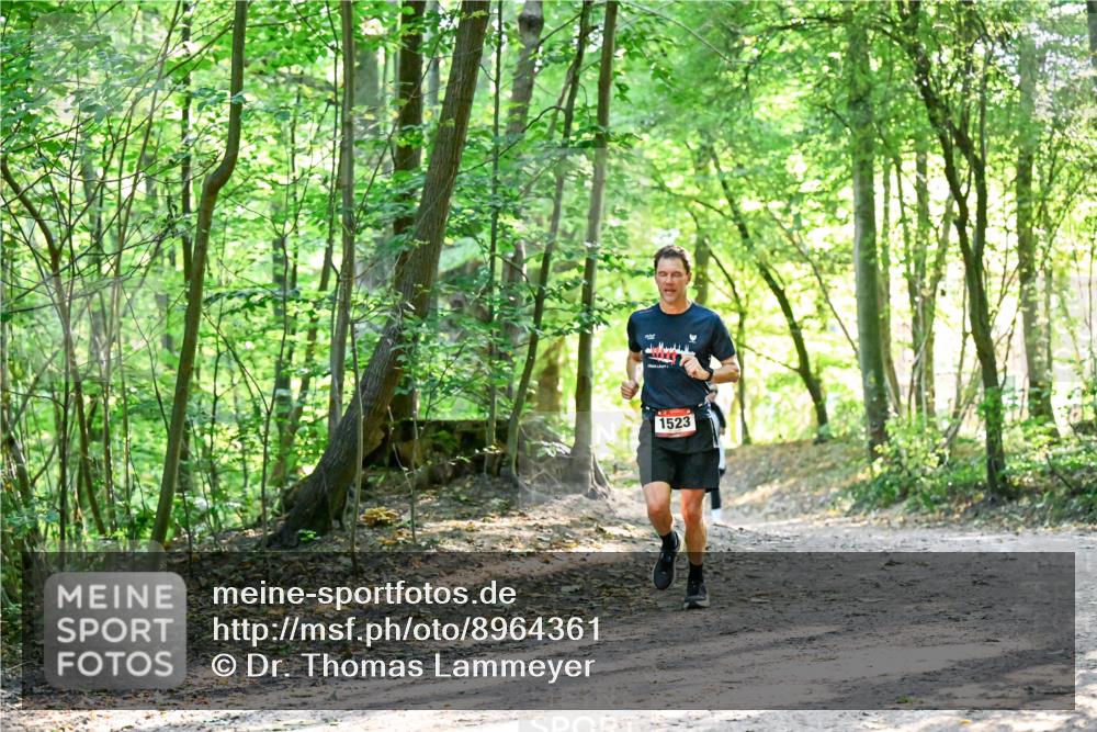 28.09.2025 - 33. Volkslauf durch das schöne Alstertal Dr. Thomas Lammeyer http://msf.ph/oto/8964361 28.09.2025 11:20:24 Laufen 1523 meine-sportfotos.de