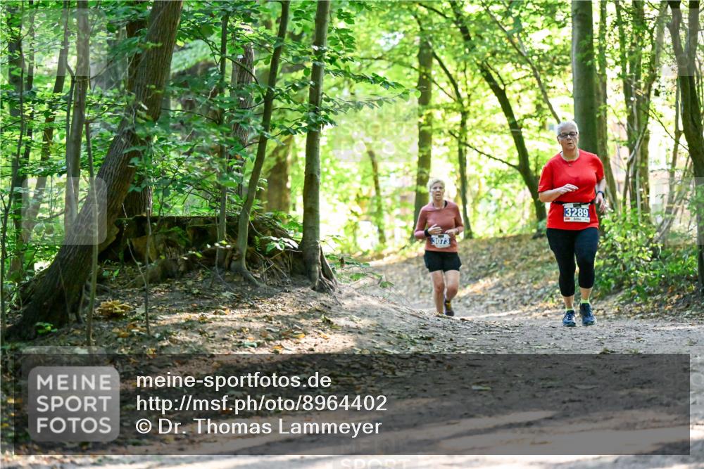28.09.2025 - 33. Volkslauf durch das schöne Alstertal Dr. Thomas Lammeyer http://msf.ph/oto/8964402 28.09.2025 11:20:38 Laufen 3073, 3289 meine-sportfotos.de