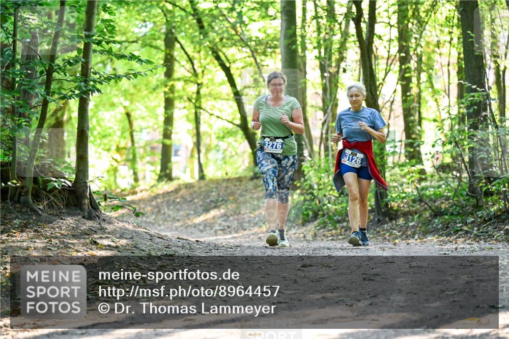 28.09.2025 - 33. Volkslauf durch das schöne Alstertal Dr. Thomas Lammeyer http://msf.ph/oto/8964457 28.09.2025 11:21:19 Laufen 3276, 3126 meine-sportfotos.de