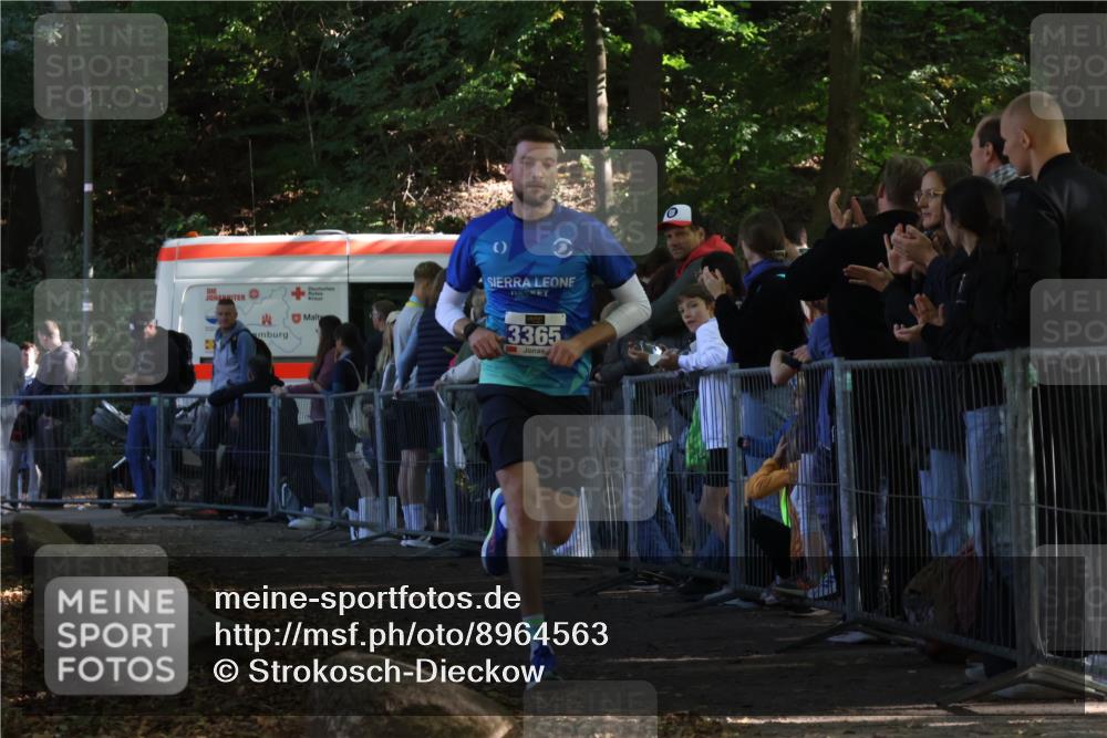 28.09.2025 - 33. Volkslauf durch das schöne Alstertal Strokosch-Dieckow http://msf.ph/oto/8964563 28.09.2025 11:13:46 Ziel 3365 meine-sportfotos.de