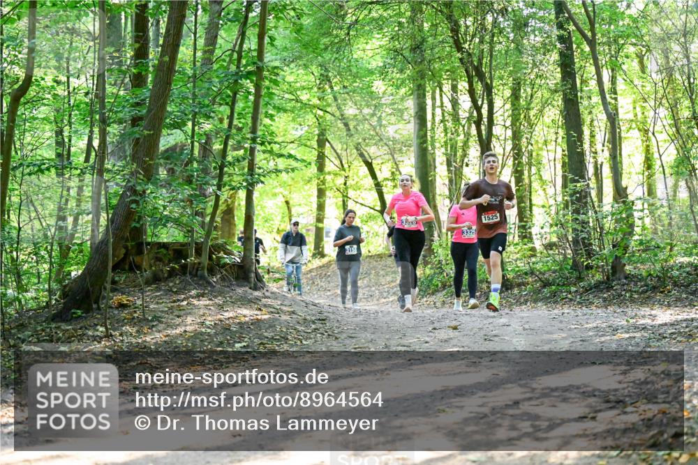 28.09.2025 - 33. Volkslauf durch das schöne Alstertal Dr. Thomas Lammeyer http://msf.ph/oto/8964564 28.09.2025 11:22:27 Laufen 3158, 3920, 3325 meine-sportfotos.de