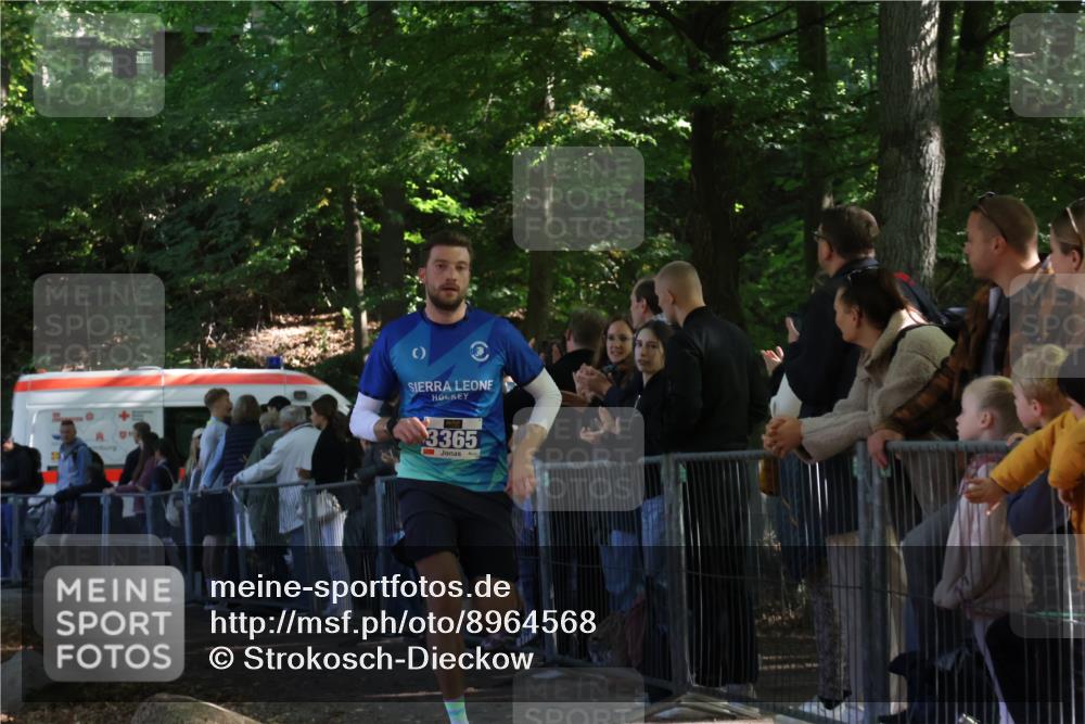 28.09.2025 - 33. Volkslauf durch das schöne Alstertal Strokosch-Dieckow http://msf.ph/oto/8964568 28.09.2025 11:13:47 Ziel 3365 meine-sportfotos.de