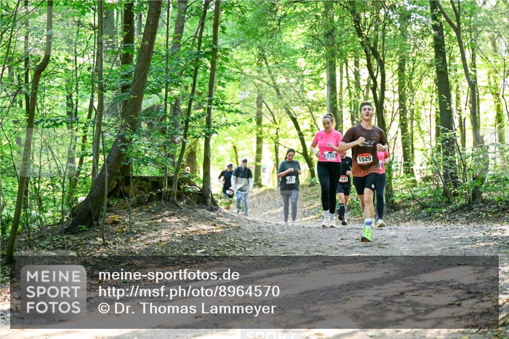 28.09.2025 - 33. Volkslauf durch das schöne Alstertal Dr. Thomas Lammeyer http://msf.ph/oto/8964570 28.09.2025 11:22:28 Laufen 3326, 1525, 3158, 1543 meine-sportfotos.de