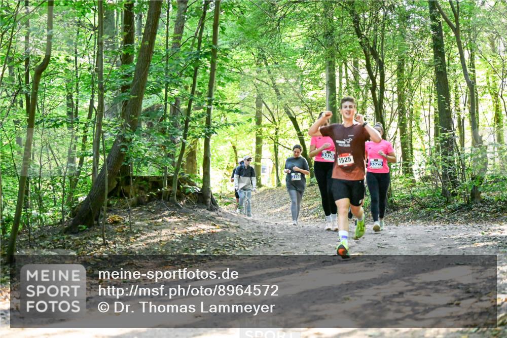 28.09.2025 - 33. Volkslauf durch das schöne Alstertal Dr. Thomas Lammeyer http://msf.ph/oto/8964572 28.09.2025 11:22:28 Laufen 3158, 3326, 1525, 3325 meine-sportfotos.de