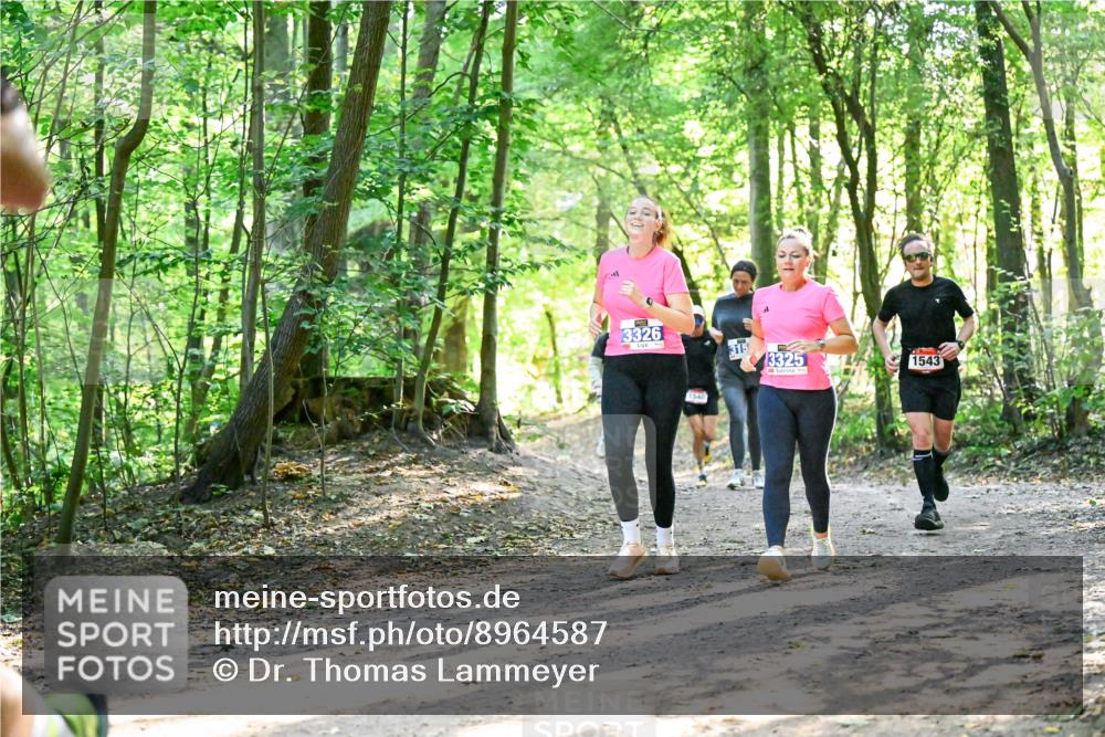 28.09.2025 - 33. Volkslauf durch das schöne Alstertal Dr. Thomas Lammeyer http://msf.ph/oto/8964587 28.09.2025 11:22:30 Laufen 3326, 1540, 3325, 1543 meine-sportfotos.de