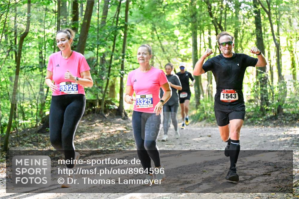 28.09.2025 - 33. Volkslauf durch das schöne Alstertal Dr. Thomas Lammeyer http://msf.ph/oto/8964596 28.09.2025 11:22:31 Laufen 3326, 3325, 1647, 1543, 1101 meine-sportfotos.de