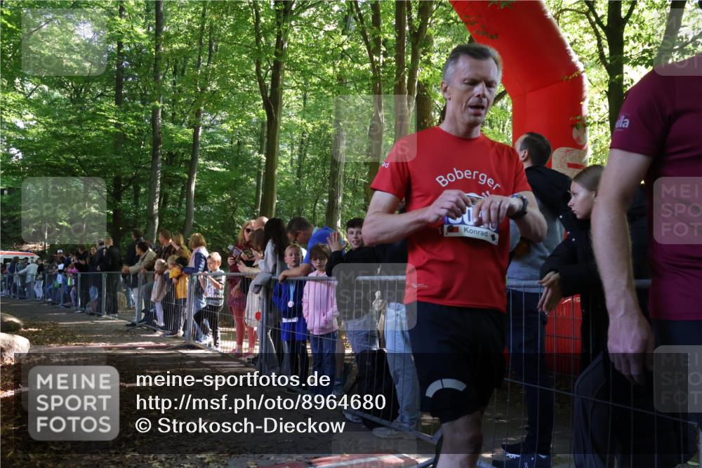 28.09.2025 - 33. Volkslauf durch das schöne Alstertal Strokosch-Dieckow http://msf.ph/oto/8964680 28.09.2025 11:14:36 Ziel  meine-sportfotos.de