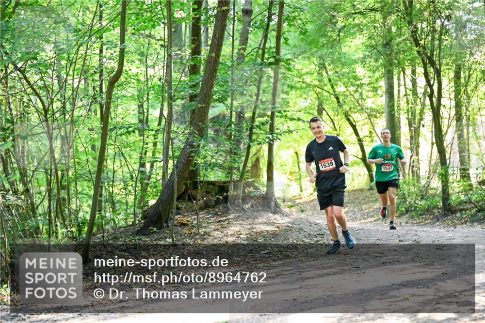28.09.2025 - 33. Volkslauf durch das schöne Alstertal Dr. Thomas Lammeyer http://msf.ph/oto/8964762 28.09.2025 11:23:29 Laufen 1539, 1537 meine-sportfotos.de