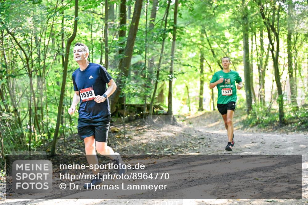 28.09.2025 - 33. Volkslauf durch das schöne Alstertal Dr. Thomas Lammeyer http://msf.ph/oto/8964770 28.09.2025 11:23:30 Laufen 1539, 1537 meine-sportfotos.de