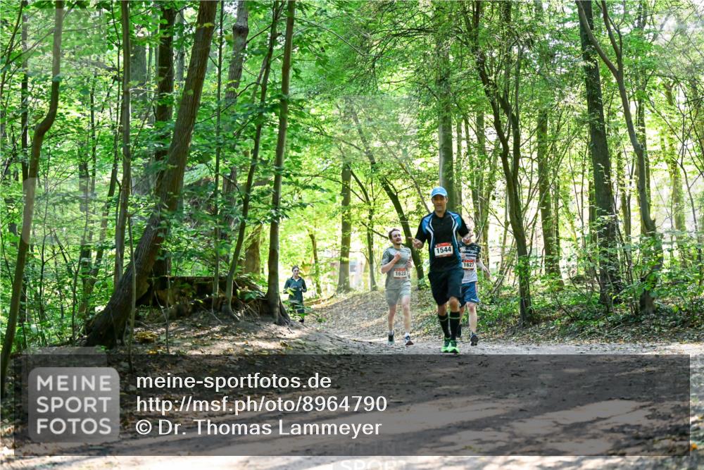 28.09.2025 - 33. Volkslauf durch das schöne Alstertal Dr. Thomas Lammeyer http://msf.ph/oto/8964790 28.09.2025 11:23:47 Laufen 1628, 1544, 1627 meine-sportfotos.de