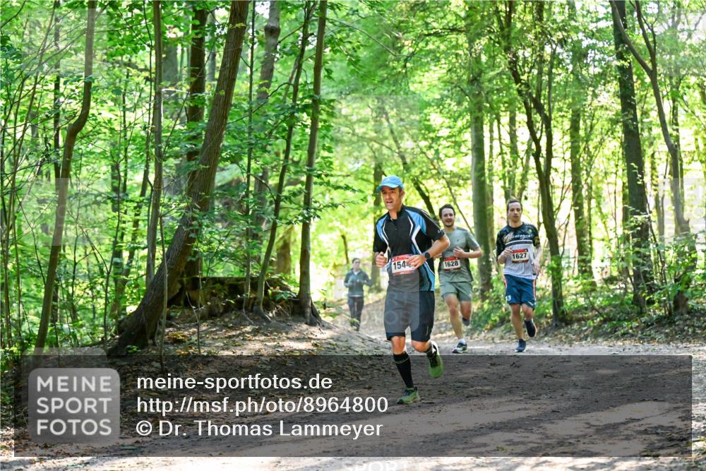 28.09.2025 - 33. Volkslauf durch das schöne Alstertal Dr. Thomas Lammeyer http://msf.ph/oto/8964800 28.09.2025 11:23:48 Laufen 154, 1628, 1627 meine-sportfotos.de