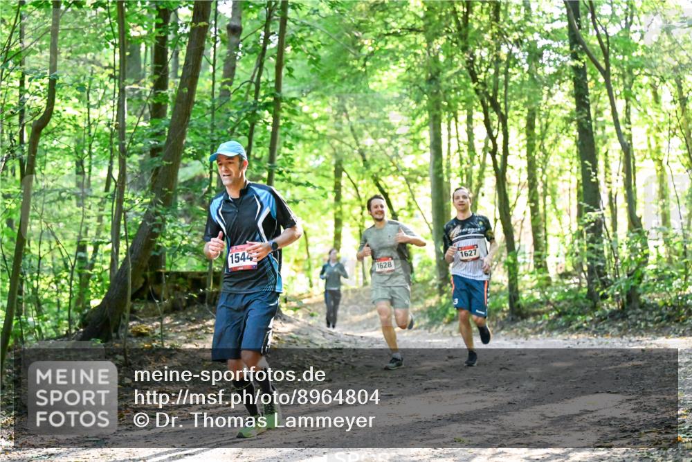 28.09.2025 - 33. Volkslauf durch das schöne Alstertal Dr. Thomas Lammeyer http://msf.ph/oto/8964804 28.09.2025 11:23:49 Laufen 1544, 1627, 1628 meine-sportfotos.de