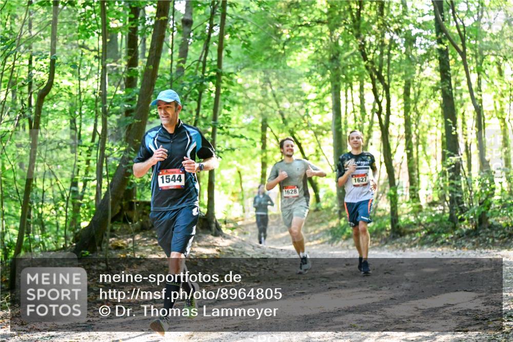 28.09.2025 - 33. Volkslauf durch das schöne Alstertal Dr. Thomas Lammeyer http://msf.ph/oto/8964805 28.09.2025 11:23:49 Laufen 1544, 1628, 1627 meine-sportfotos.de