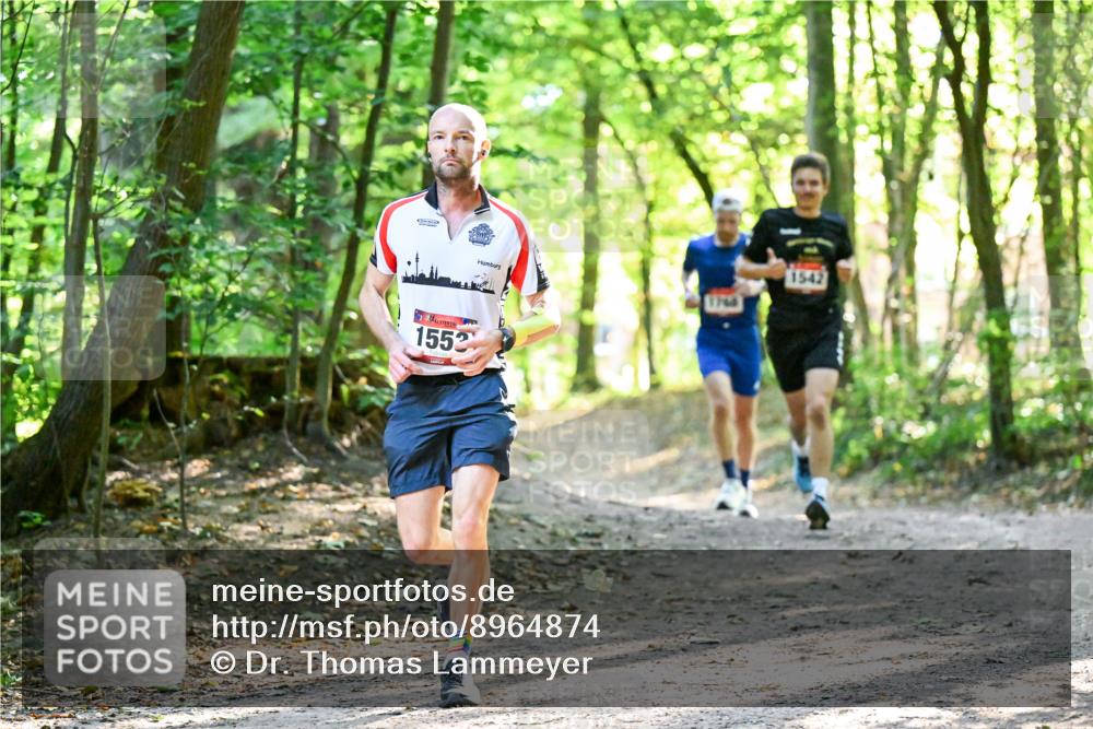 28.09.2025 - 33. Volkslauf durch das schöne Alstertal Dr. Thomas Lammeyer http://msf.ph/oto/8964874 28.09.2025 11:24:24 Laufen 1552, 1764, 1542 meine-sportfotos.de