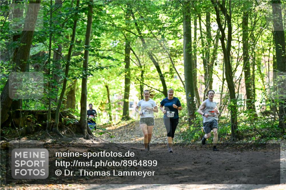 28.09.2025 - 33. Volkslauf durch das schöne Alstertal Dr. Thomas Lammeyer http://msf.ph/oto/8964899 28.09.2025 11:24:34 Laufen 3390, 3389, 1522 meine-sportfotos.de