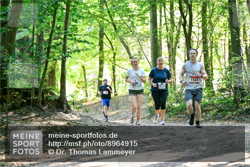 28.09.2025 - 33. Volkslauf durch das schöne Alstertal Dr. Thomas Lammeyer http://msf.ph/oto/8964915 28.09.2025 11:24:36 Laufen 3390, 3389, 1522 meine-sportfotos.de