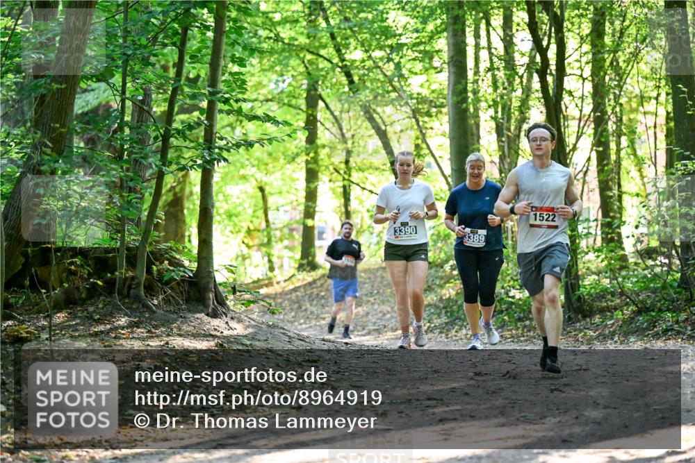 28.09.2025 - 33. Volkslauf durch das schöne Alstertal Dr. Thomas Lammeyer http://msf.ph/oto/8964919 28.09.2025 11:24:37 Laufen 3390, 3389, 1522 meine-sportfotos.de