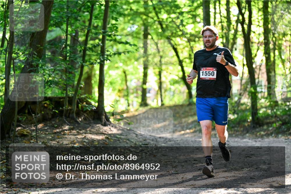 28.09.2025 - 33. Volkslauf durch das schöne Alstertal Dr. Thomas Lammeyer http://msf.ph/oto/8964952 28.09.2025 11:24:42 Laufen 1550 meine-sportfotos.de