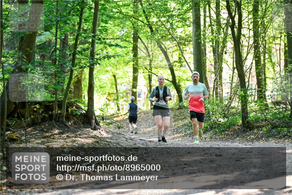 28.09.2025 - 33. Volkslauf durch das schöne Alstertal Dr. Thomas Lammeyer http://msf.ph/oto/8965000 28.09.2025 11:25:16 Laufen  meine-sportfotos.de