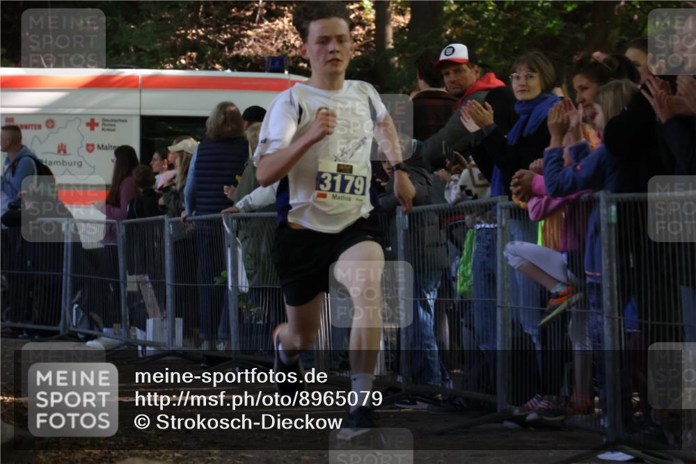 28.09.2025 - 33. Volkslauf durch das schöne Alstertal Strokosch-Dieckow http://msf.ph/oto/8965079 28.09.2025 11:17:31 Ziel 3179 meine-sportfotos.de
