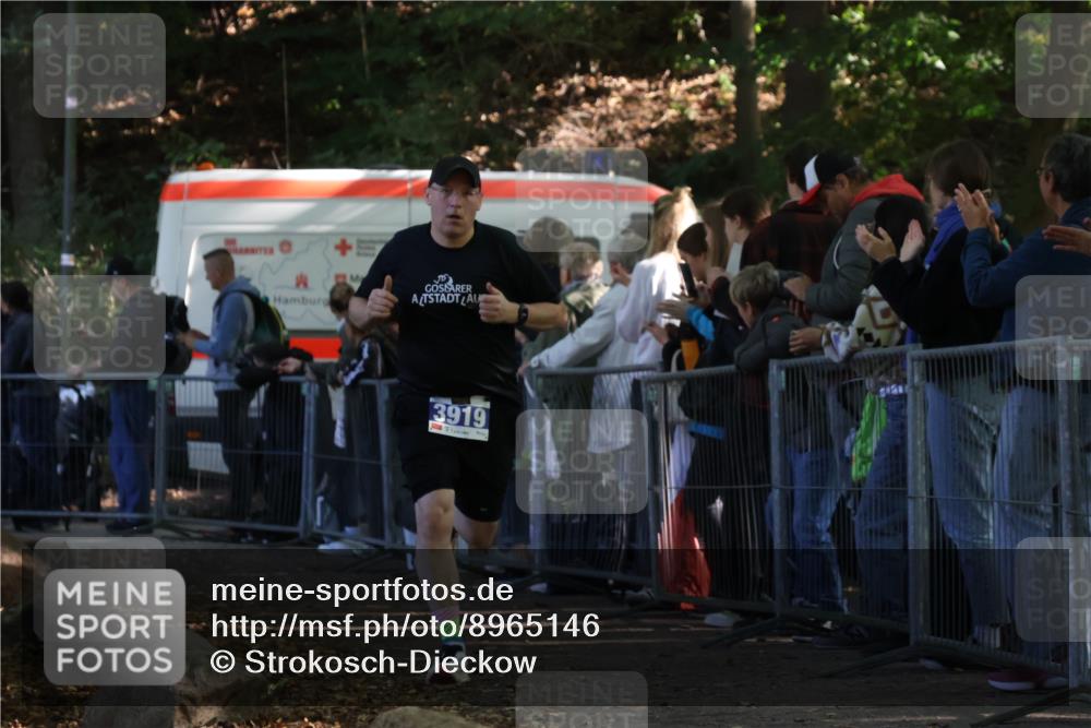 28.09.2025 - 33. Volkslauf durch das schöne Alstertal Strokosch-Dieckow http://msf.ph/oto/8965146 28.09.2025 11:18:57 Ziel 3919 meine-sportfotos.de