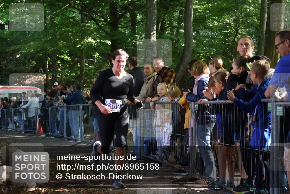 28.09.2025 - 33. Volkslauf durch das schöne Alstertal Strokosch-Dieckow http://msf.ph/oto/8965158 28.09.2025 11:19:08 Ziel 3369 meine-sportfotos.de