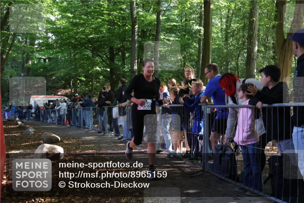 28.09.2025 - 33. Volkslauf durch das schöne Alstertal Strokosch-Dieckow http://msf.ph/oto/8965159 28.09.2025 11:19:09 Ziel 3369 meine-sportfotos.de