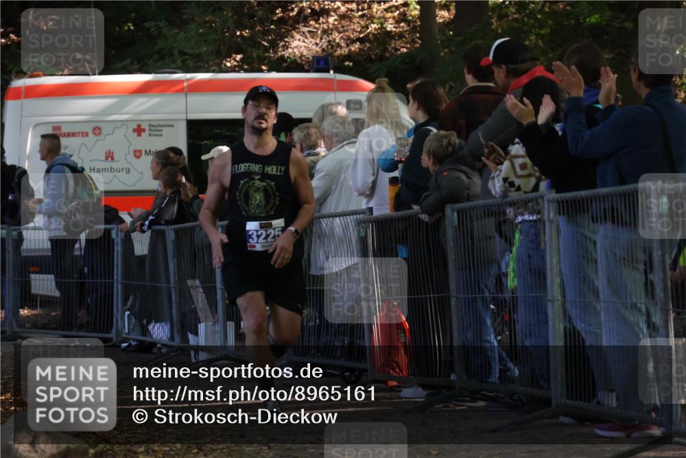 28.09.2025 - 33. Volkslauf durch das schöne Alstertal Strokosch-Dieckow http://msf.ph/oto/8965161 28.09.2025 11:19:15 Ziel 3225, 3417 meine-sportfotos.de