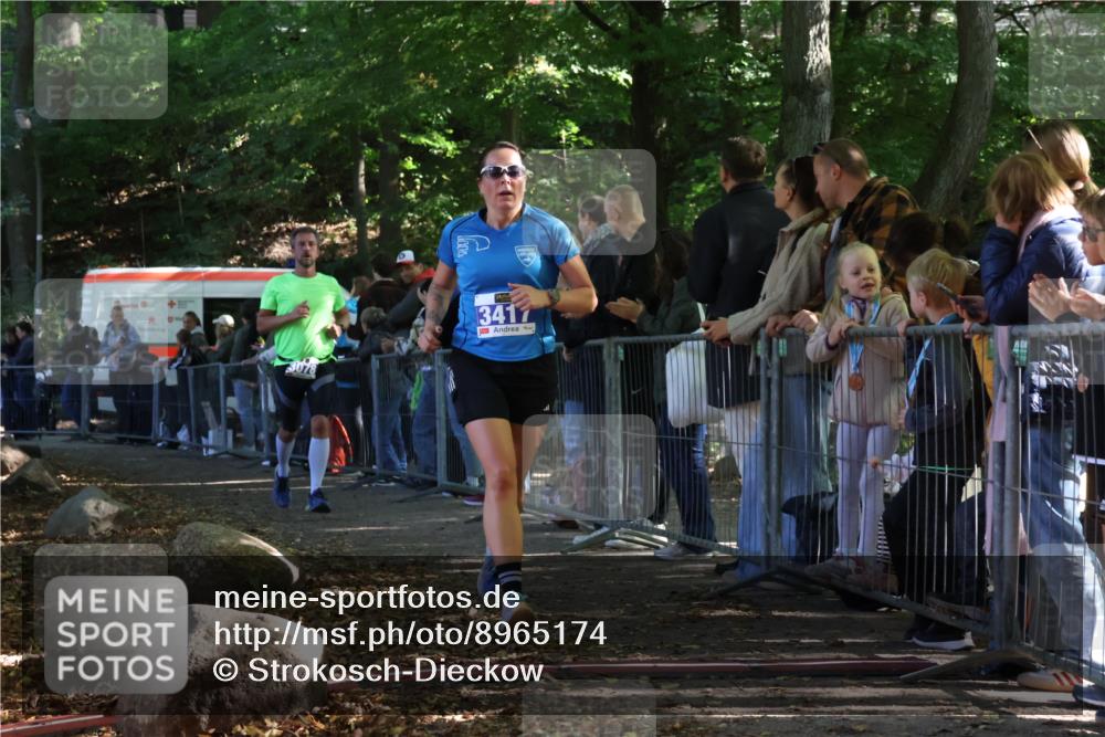 28.09.2025 - 33. Volkslauf durch das schöne Alstertal Strokosch-Dieckow http://msf.ph/oto/8965174 28.09.2025 11:19:24 Ziel 3078, 3417 meine-sportfotos.de