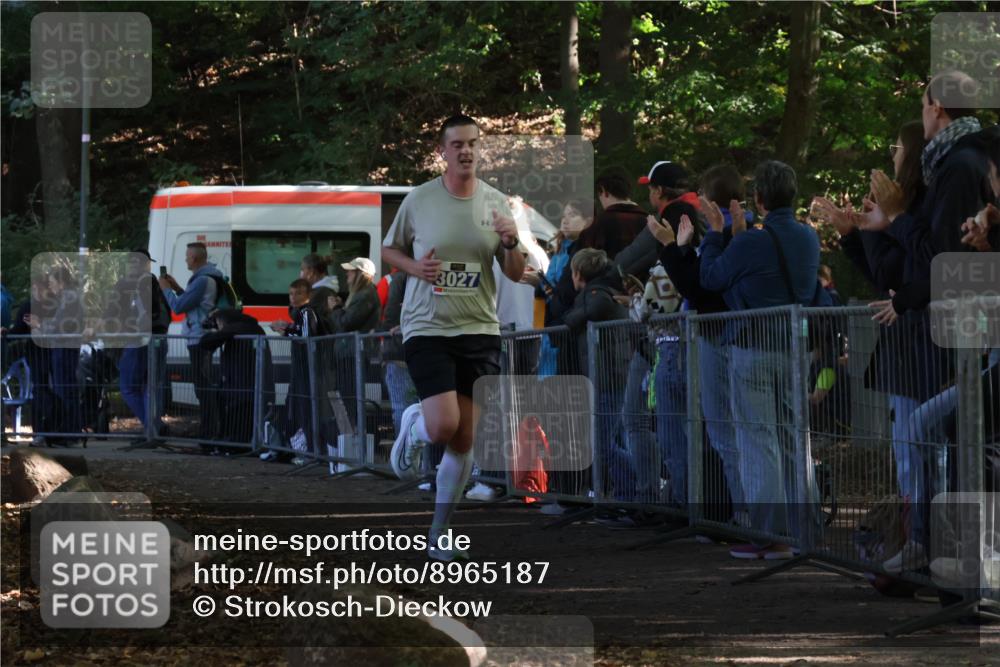 28.09.2025 - 33. Volkslauf durch das schöne Alstertal Strokosch-Dieckow http://msf.ph/oto/8965187 28.09.2025 11:19:41 Ziel 3027 meine-sportfotos.de