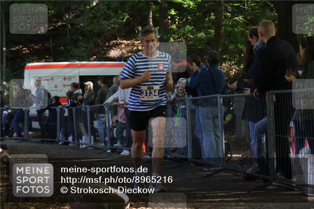28.09.2025 - 33. Volkslauf durch das schöne Alstertal Strokosch-Dieckow http://msf.ph/oto/8965216 28.09.2025 11:20:04 Ziel 3134 meine-sportfotos.de