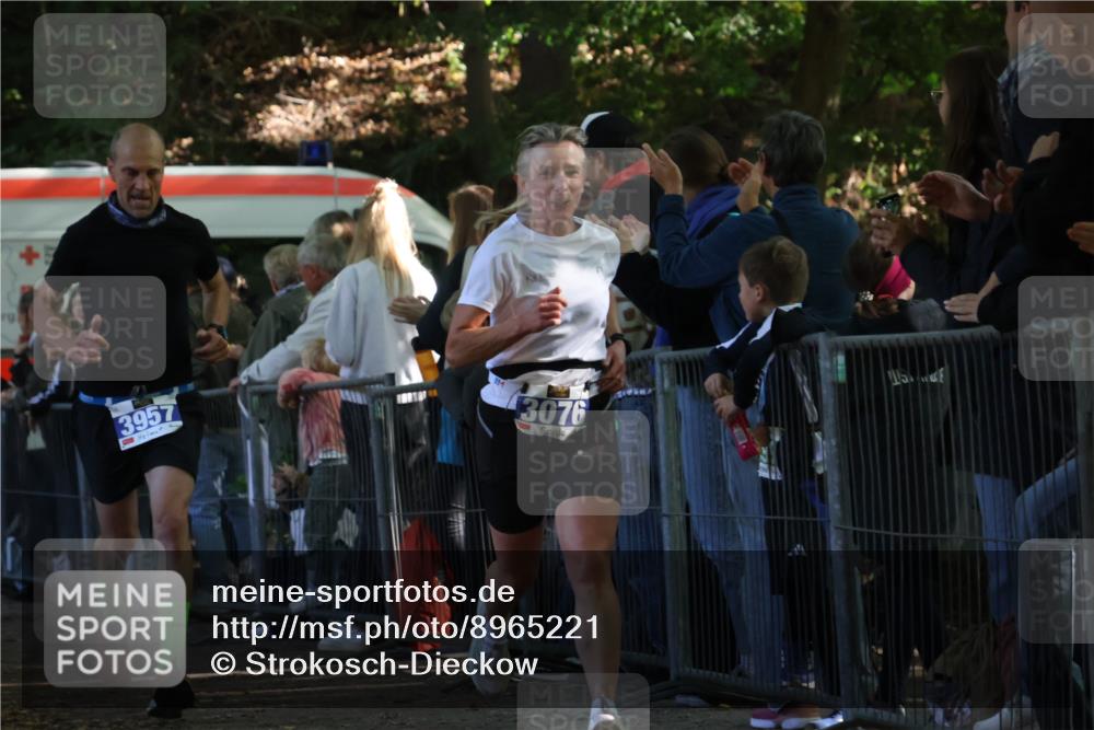 28.09.2025 - 33. Volkslauf durch das schöne Alstertal Strokosch-Dieckow http://msf.ph/oto/8965221 28.09.2025 11:20:16 Ziel 3076, 3957 meine-sportfotos.de
