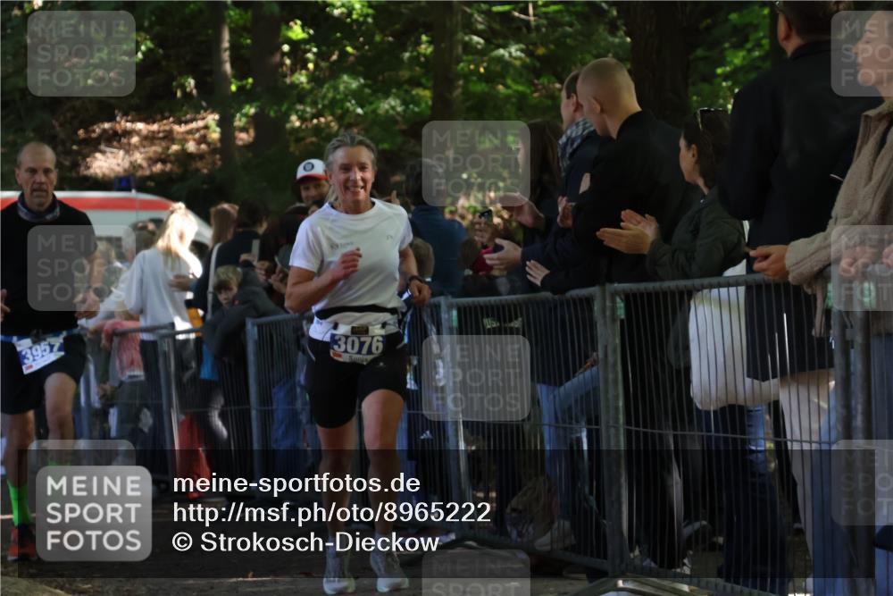 28.09.2025 - 33. Volkslauf durch das schöne Alstertal Strokosch-Dieckow http://msf.ph/oto/8965222 28.09.2025 11:20:17 Ziel 3076, 3957 meine-sportfotos.de