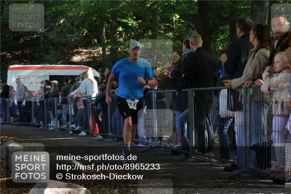 28.09.2025 - 33. Volkslauf durch das schöne Alstertal Strokosch-Dieckow http://msf.ph/oto/8965233 28.09.2025 11:20:30 Ziel 3373 meine-sportfotos.de