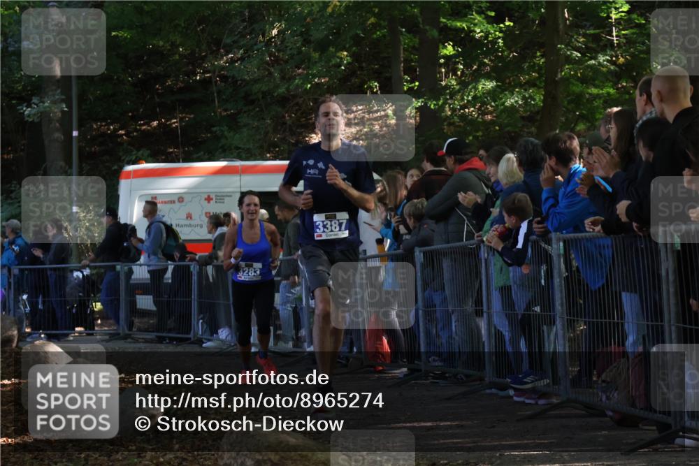 28.09.2025 - 33. Volkslauf durch das schöne Alstertal Strokosch-Dieckow http://msf.ph/oto/8965274 28.09.2025 11:21:38 Ziel 3283, 3387 meine-sportfotos.de