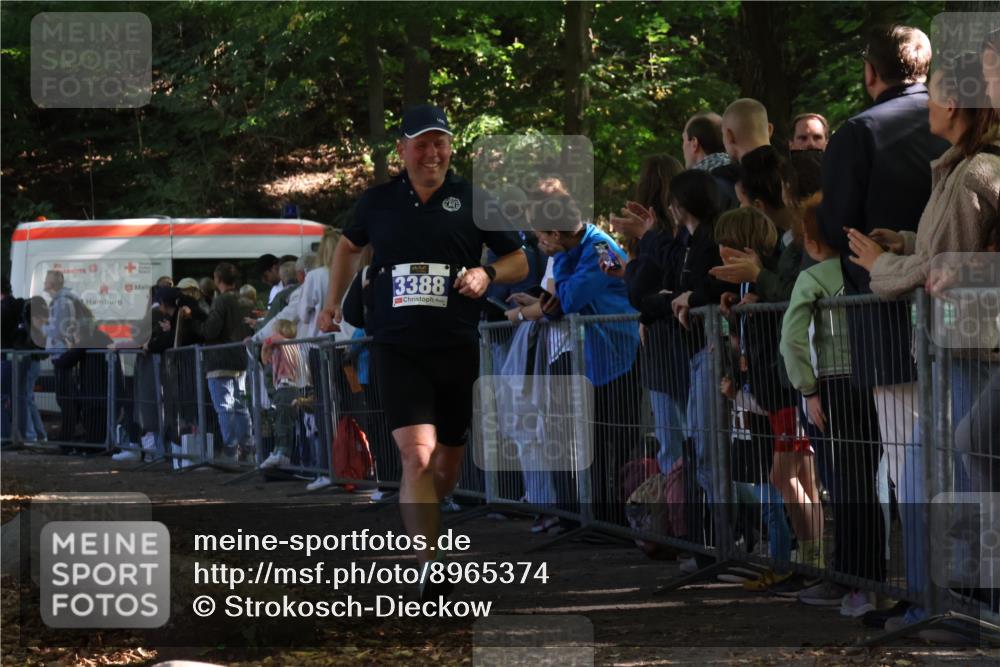 28.09.2025 - 33. Volkslauf durch das schöne Alstertal Strokosch-Dieckow http://msf.ph/oto/8965374 28.09.2025 11:23:09 Ziel 3388 meine-sportfotos.de
