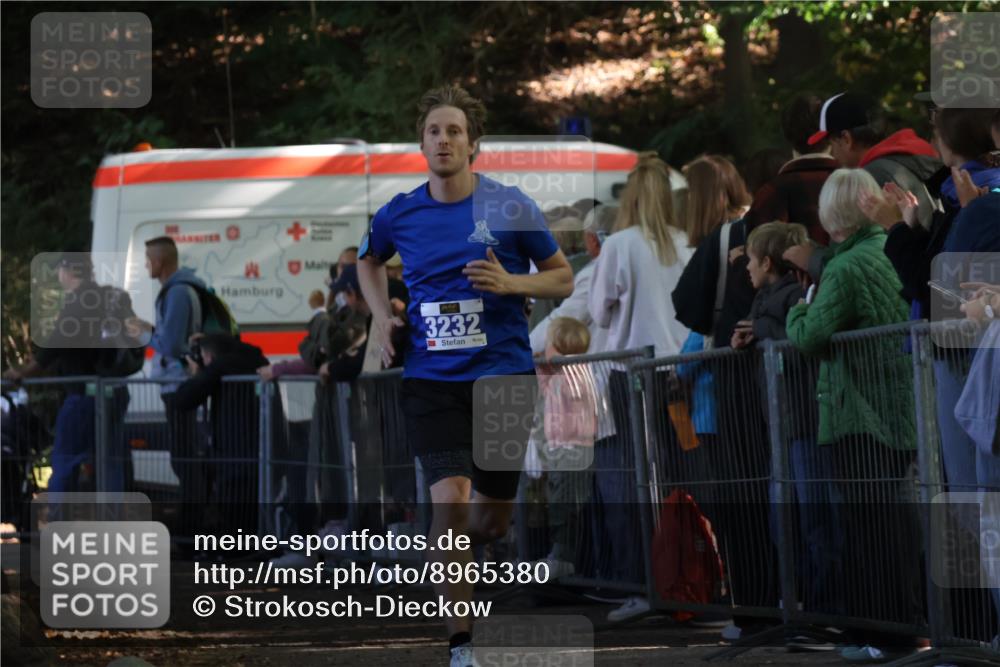 28.09.2025 - 33. Volkslauf durch das schöne Alstertal Strokosch-Dieckow http://msf.ph/oto/8965380 28.09.2025 11:23:16 Ziel 3232 meine-sportfotos.de