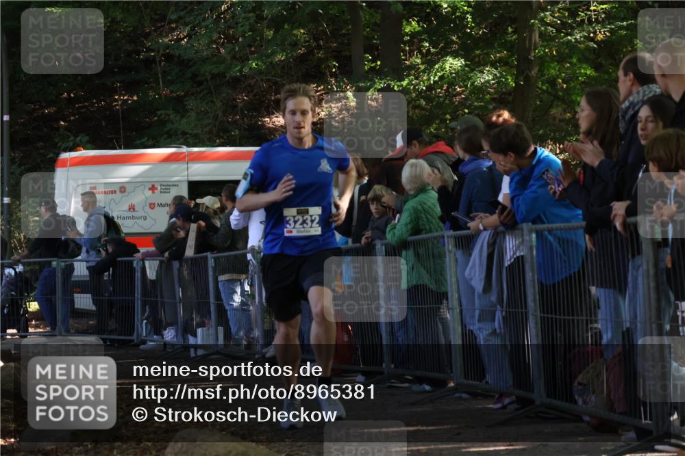 28.09.2025 - 33. Volkslauf durch das schöne Alstertal Strokosch-Dieckow http://msf.ph/oto/8965381 28.09.2025 11:23:17 Ziel 3232 meine-sportfotos.de